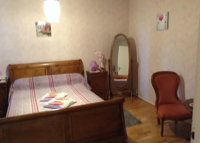 לינה וארוחת בוקר La Ferme Du Daunat Escaunets